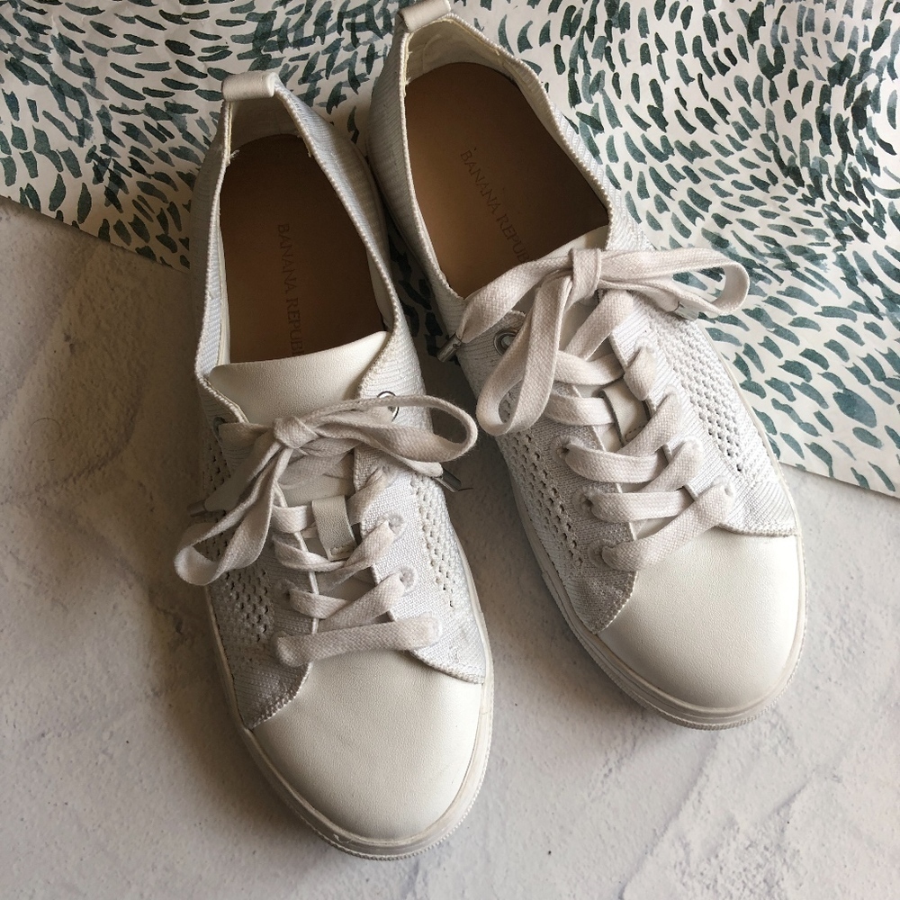 Banana Republic Monochromatic White Sneakers 6